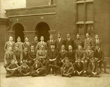 Upper V, 1919